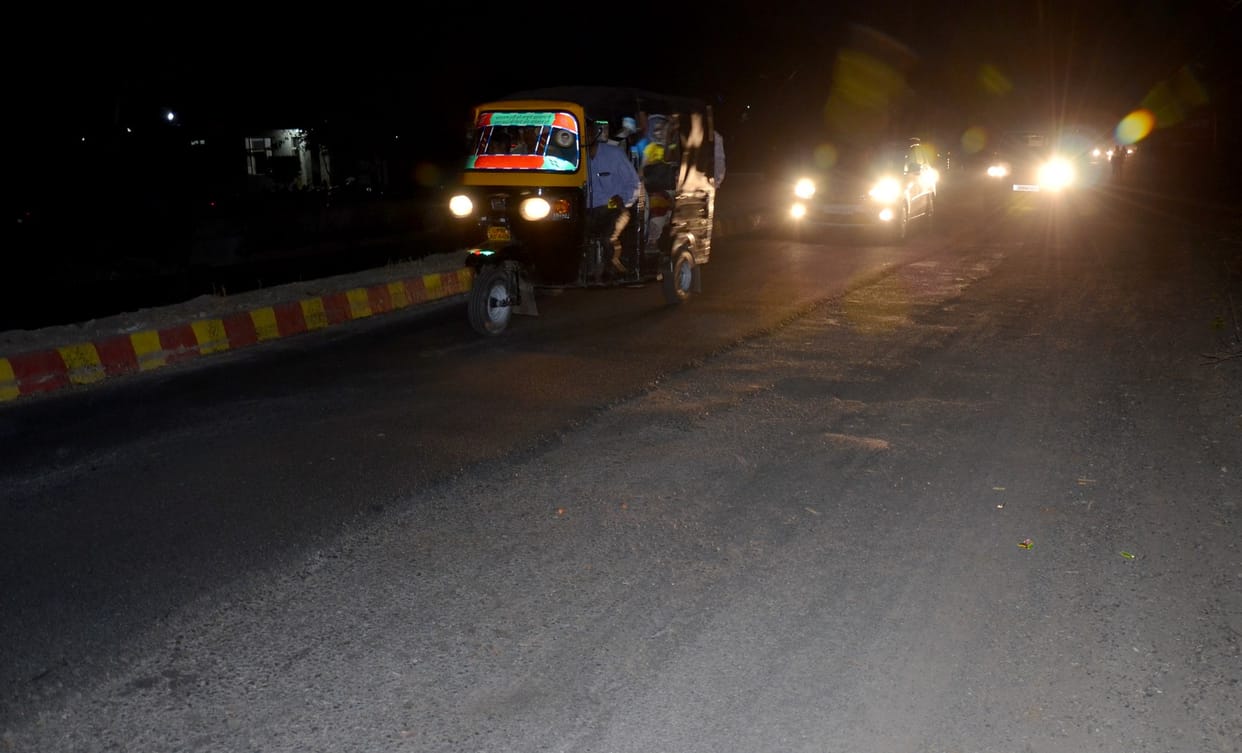 Work on Aligarh-Palwal Fortlane Road