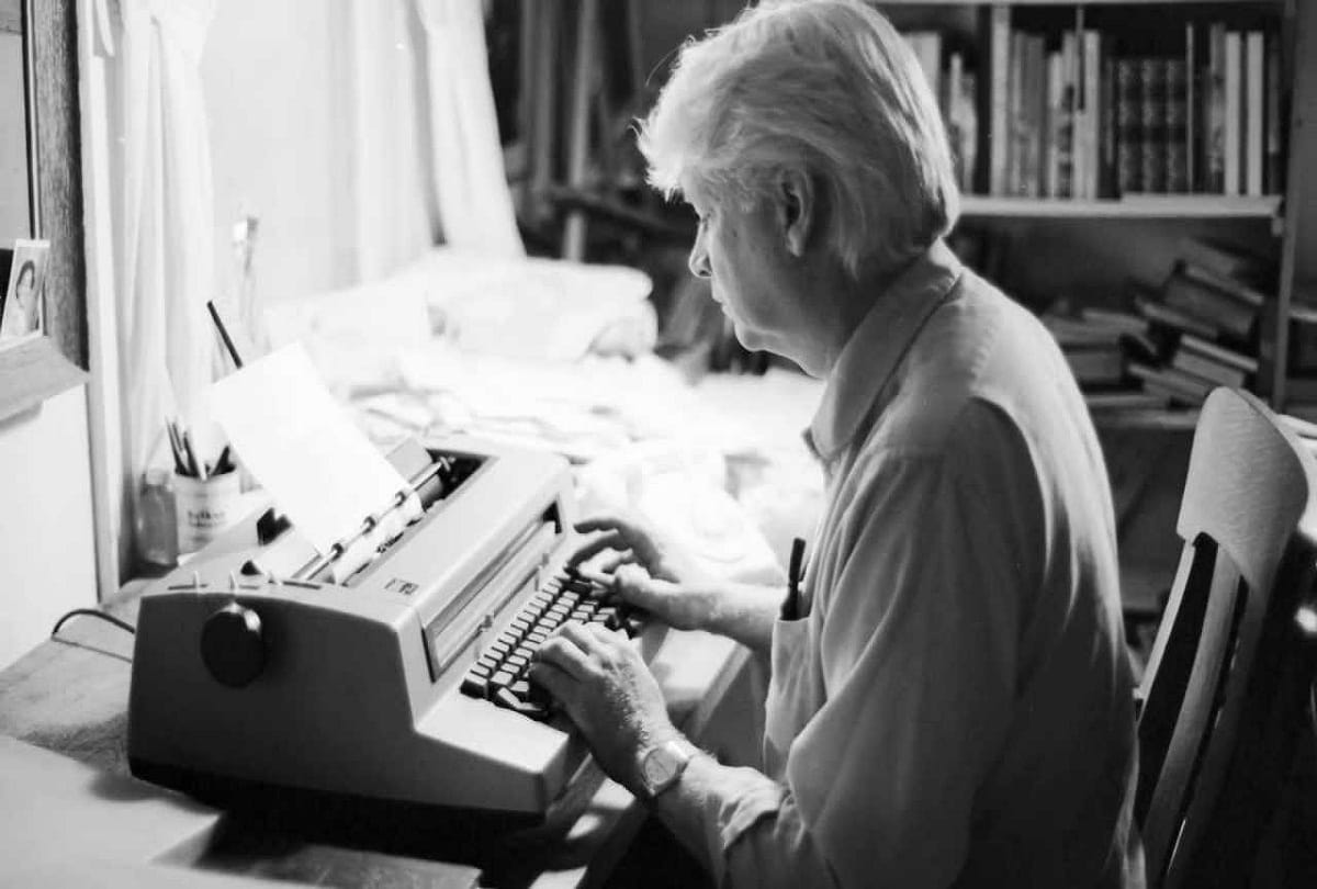 Biography of John Gardner- American novelist, essayist, literary critic and university professor