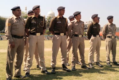 heavy police force deployed at mishwala madrasa kadriya