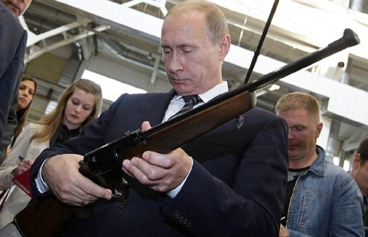 seven reasons that made putin most powerfull man in russia
