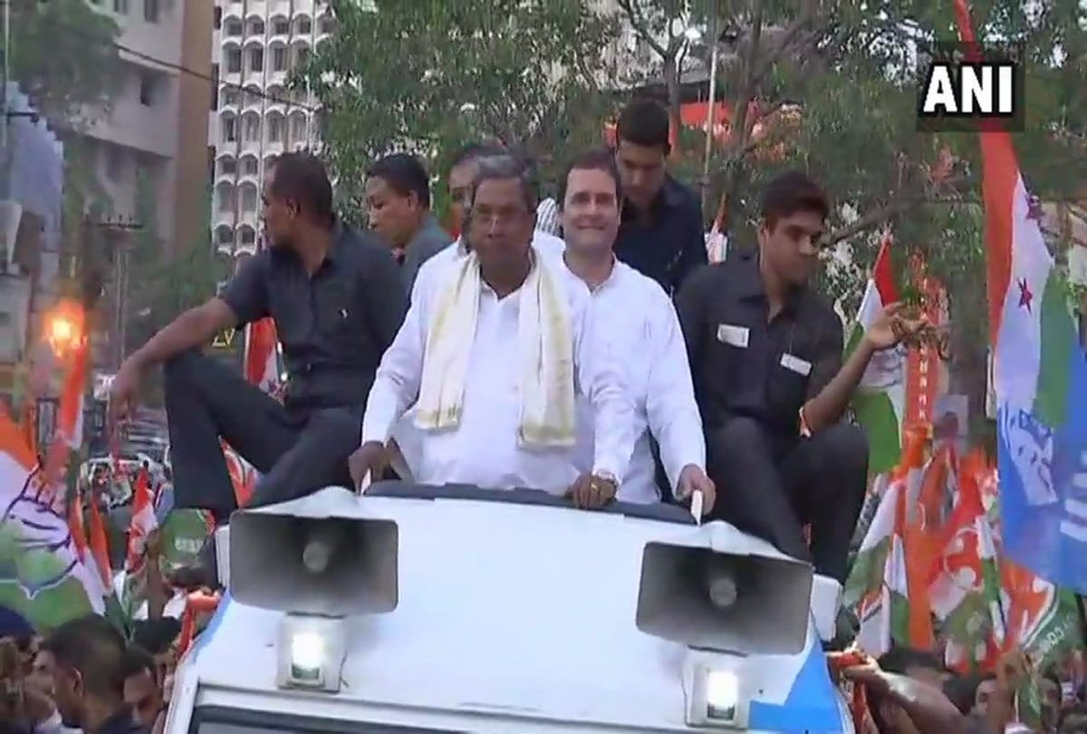 Congress President Rahul Gandhi's roadshow in Mangalore with CM siddaramaiah in Karnataka