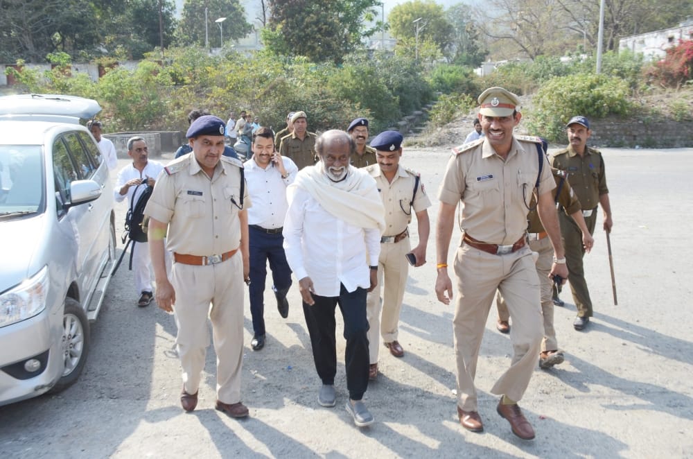 rajinikanth big statement during uttarakhand spiritual tour 