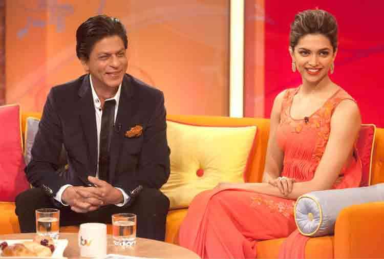 when deepika padukone started crying in front of shahrukh khan video goes viral