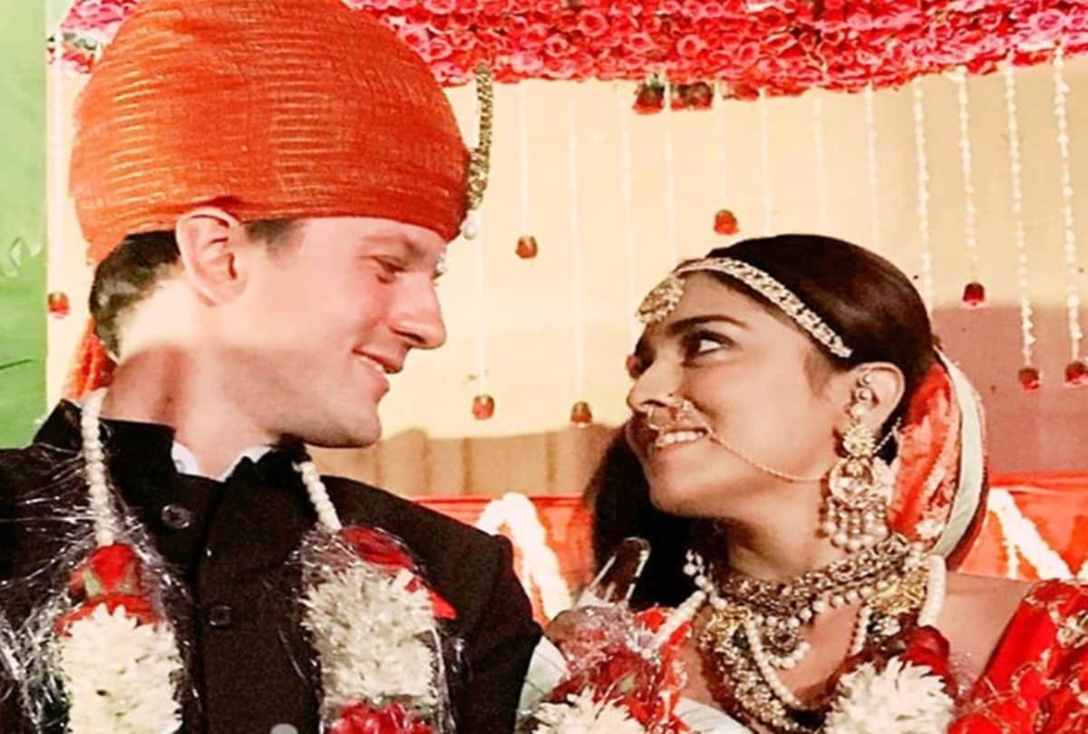 Shriya Saran And Andrei Koscheev Wedding Video And Pictures Leaked On Instagram