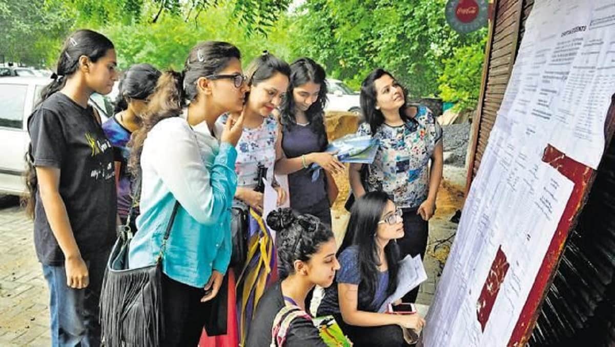 CBSE Board Examination 2019 to change paper pattern of Class X, XII students from next 2020