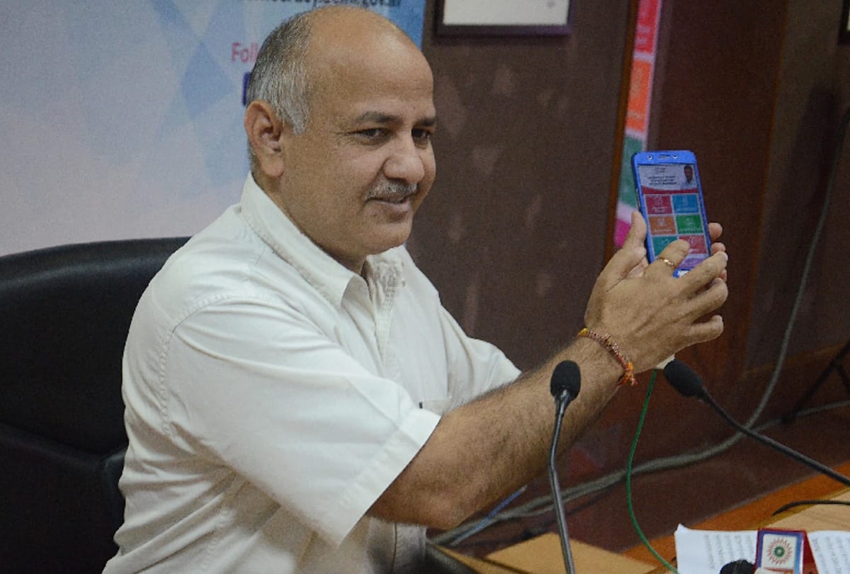 you want to be singer or dancer kejriwal government will provide you platform with its new app