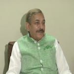 गुजरात में उतर भारतीयों पर हमले पर पीएम को घेरा