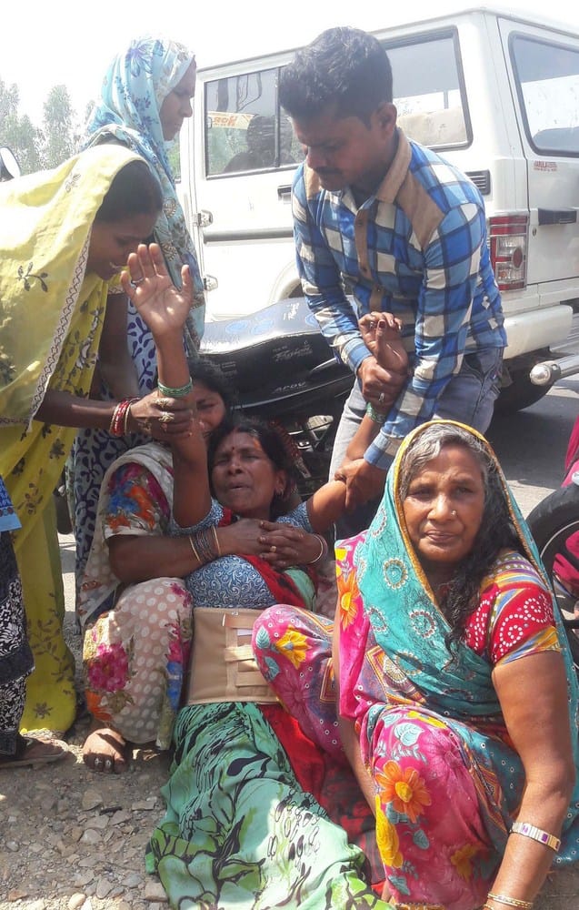 in accident a youth died
