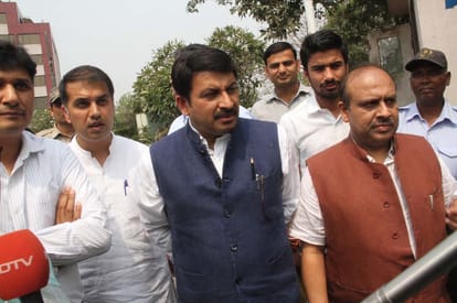 all party Meeting in the presence of the members of the Monitoring Committee