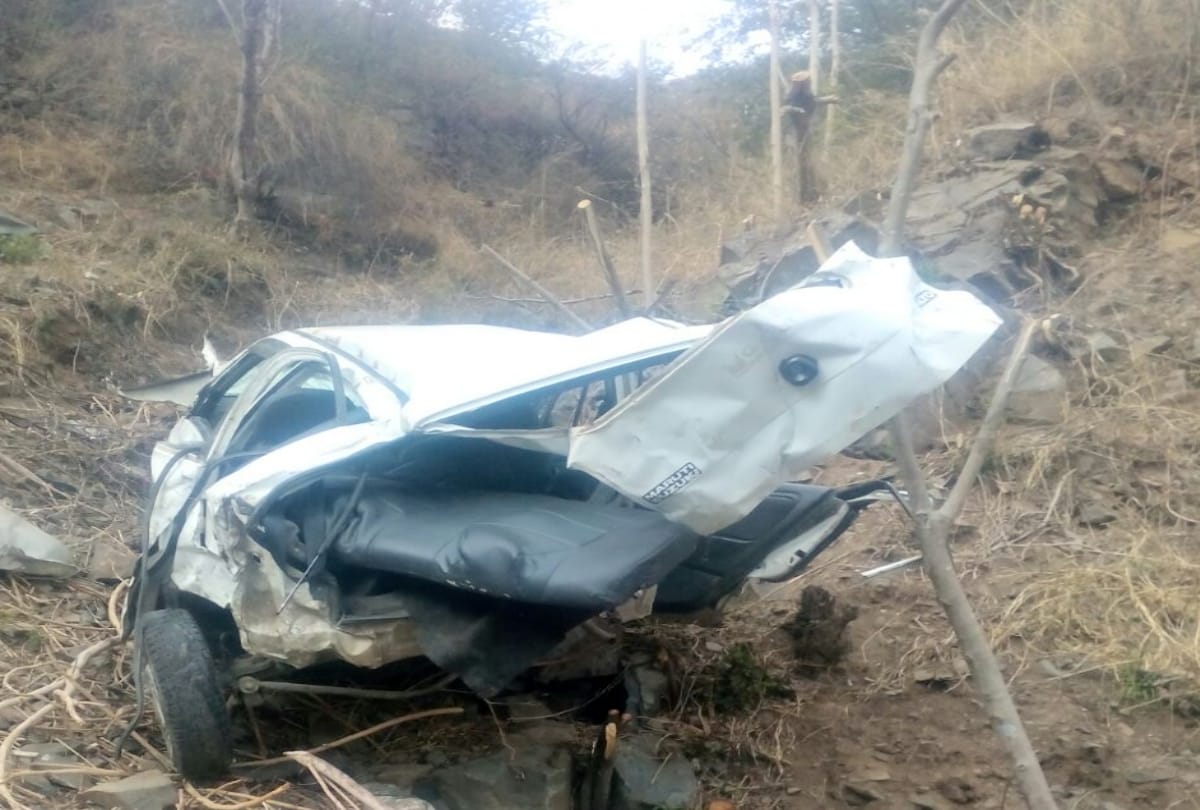four people killed in a car accident near shimla