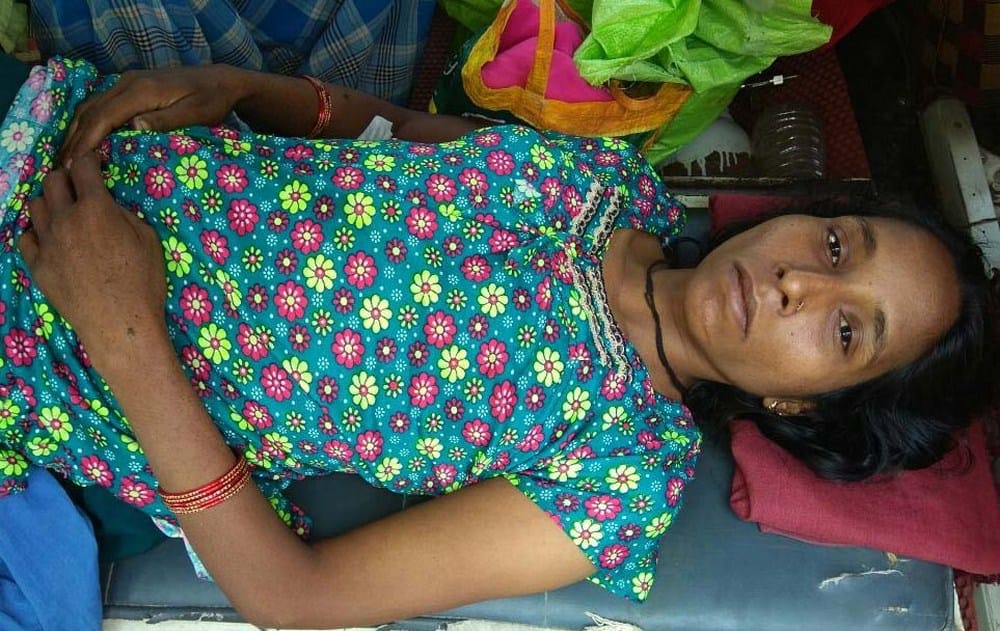 husband stabbed wife