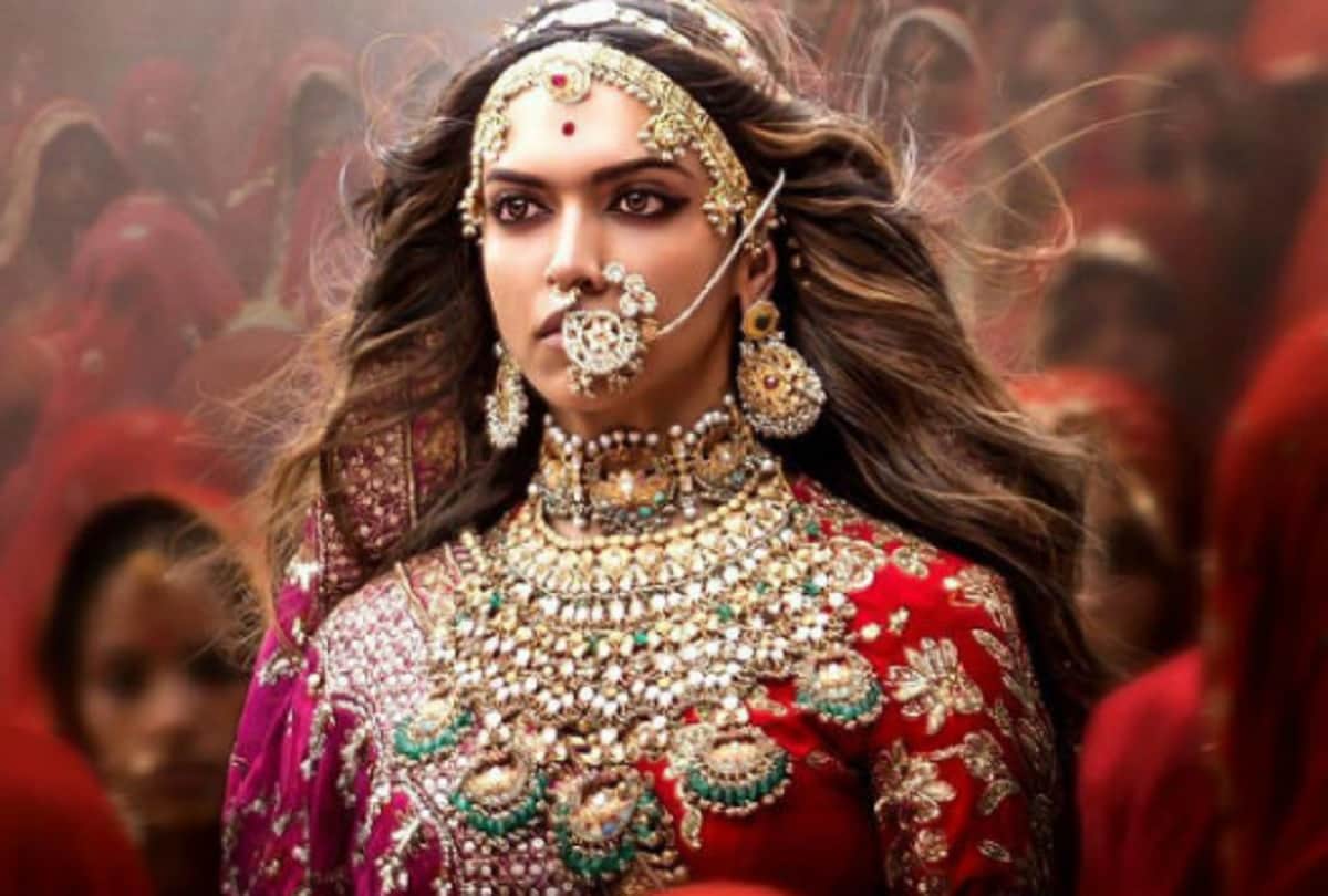 deepika padukone doing 9 things onscreen which she never do in real life viral video