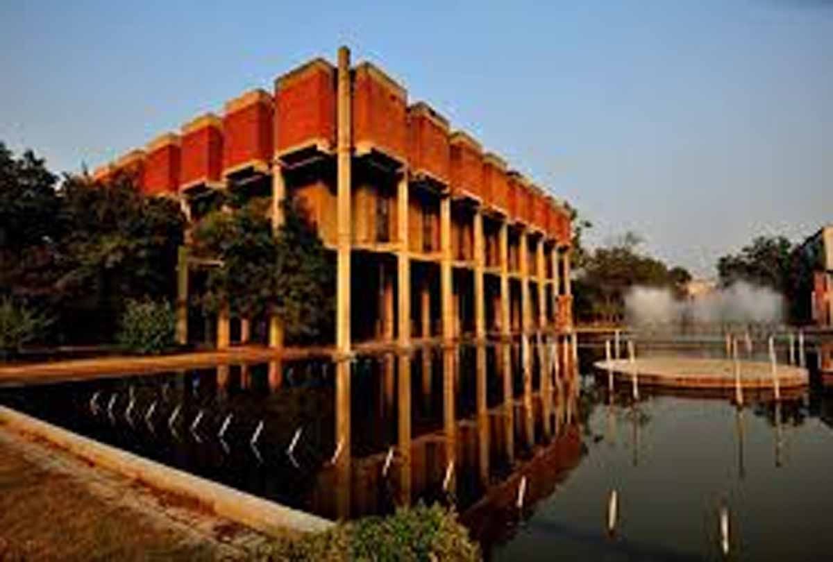 iit kanpur student awarded by president of india