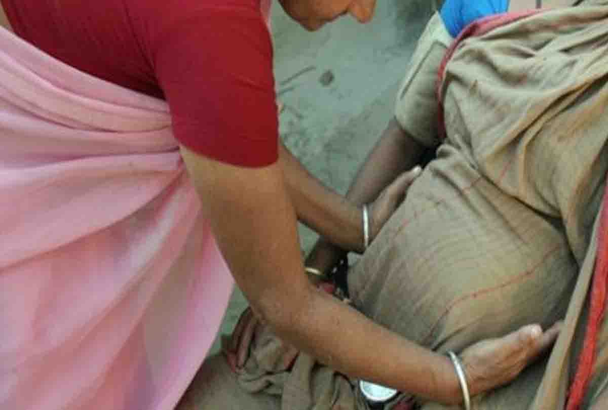 girl born on the train's general bogie