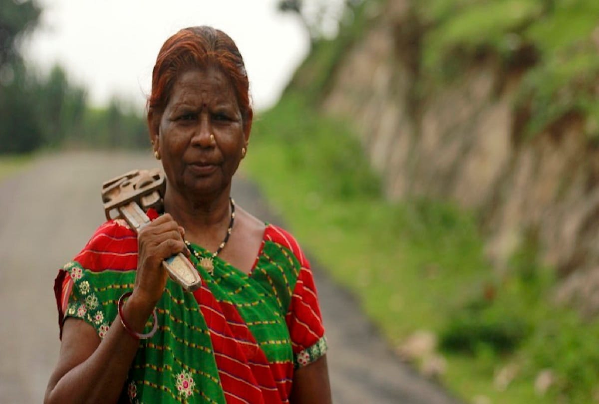 Meerabai Meena quenches thirst in villages of Rajasthan