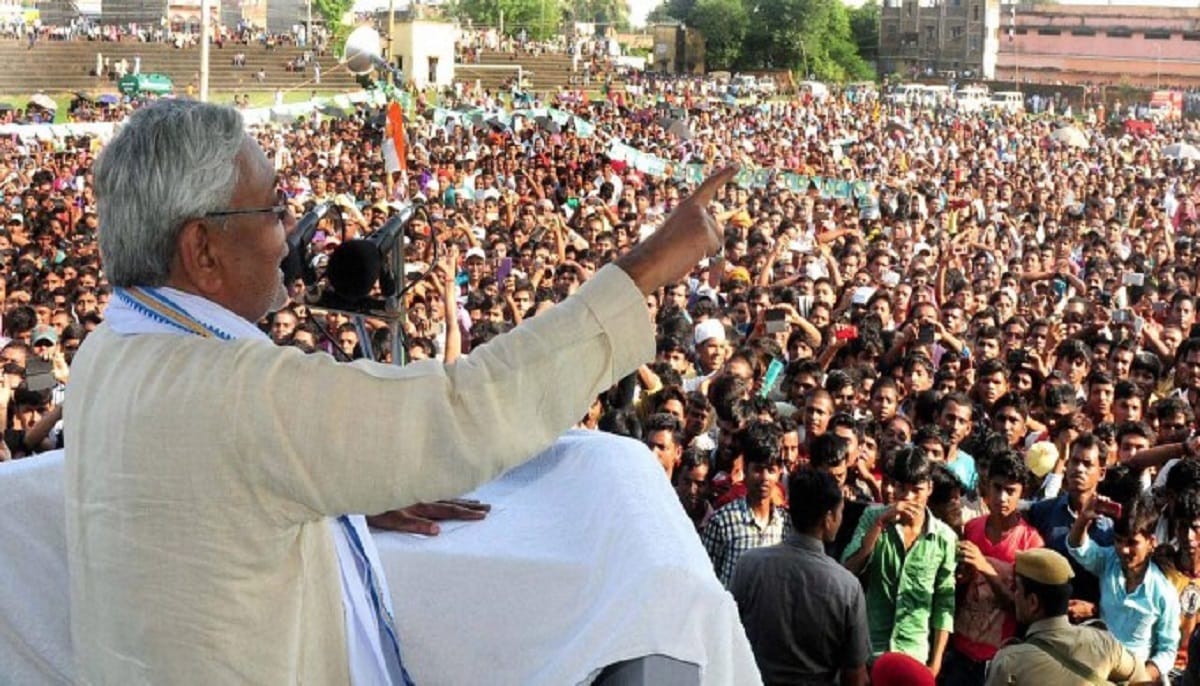 nitish kumar includes Paswan caste in Mahadalit category