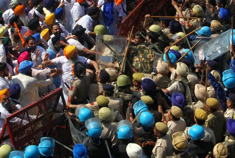 police lathicharge on akali bjp workers in chandigarh, vijay sampla injured