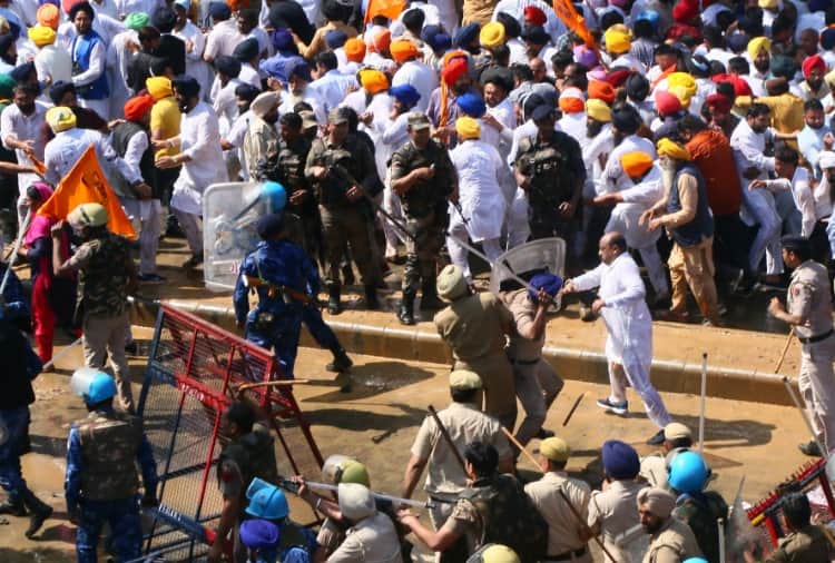 police lathicharge on akali bjp workers in chandigarh, vijay sampla injured