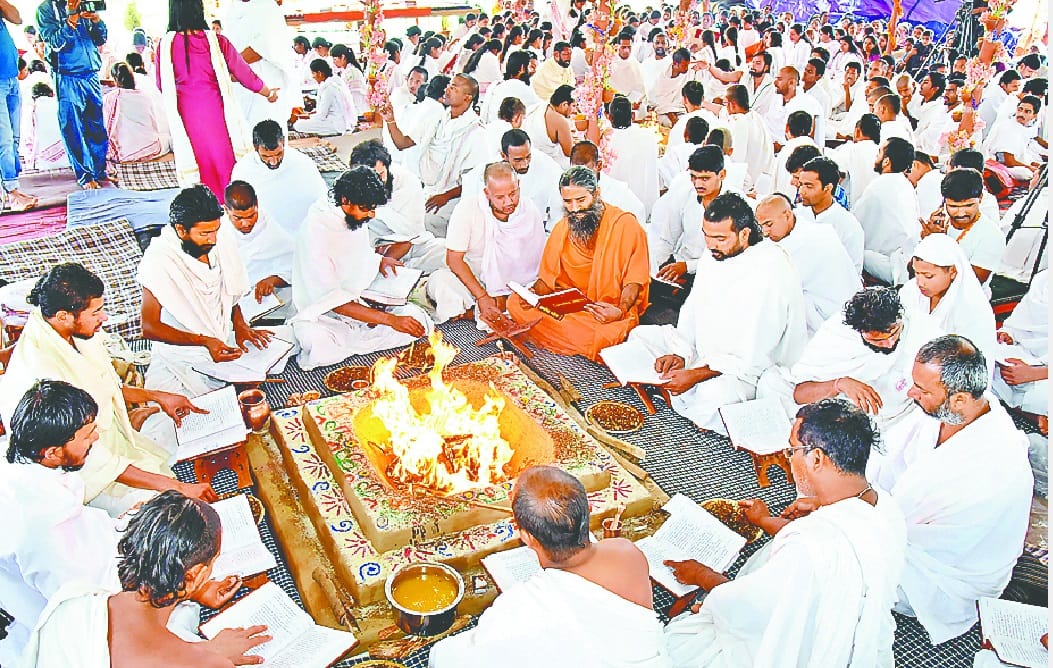 baba ramdev work as like as rss