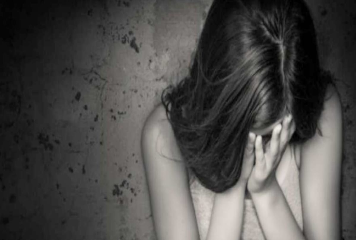 A minor girl raped in a village in amethi.
