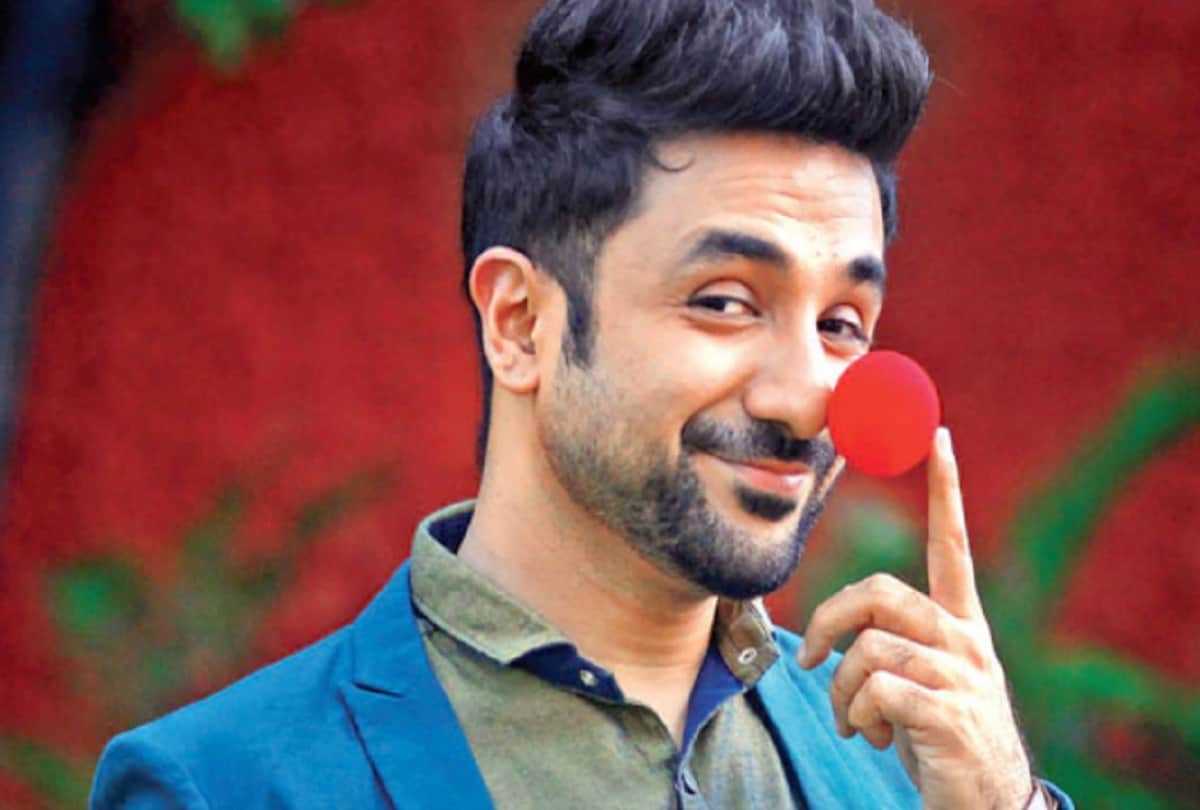 Who Is Vir Das who heavily trolled for 'I come from two Indias' monologue booked for insulting India