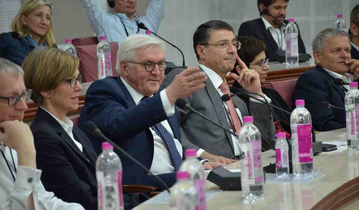 German president conversation with BHU student