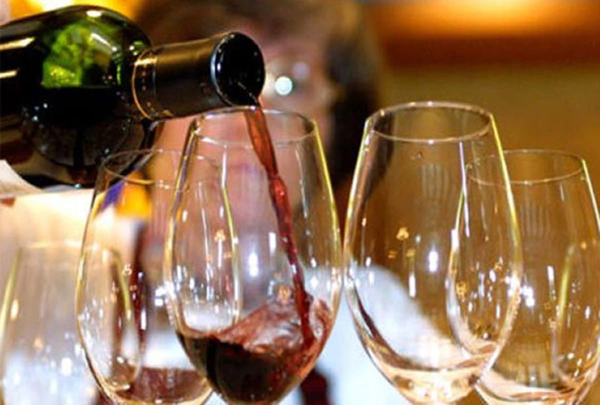 Wine shops open after 12 noon