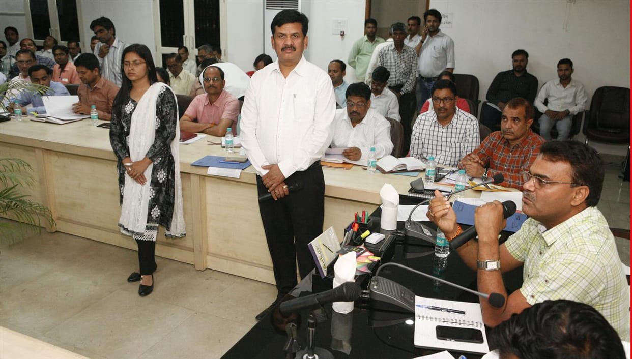 Pay only on the affidavit about having toilets and use in the house