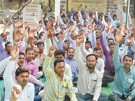 Job seekers strike