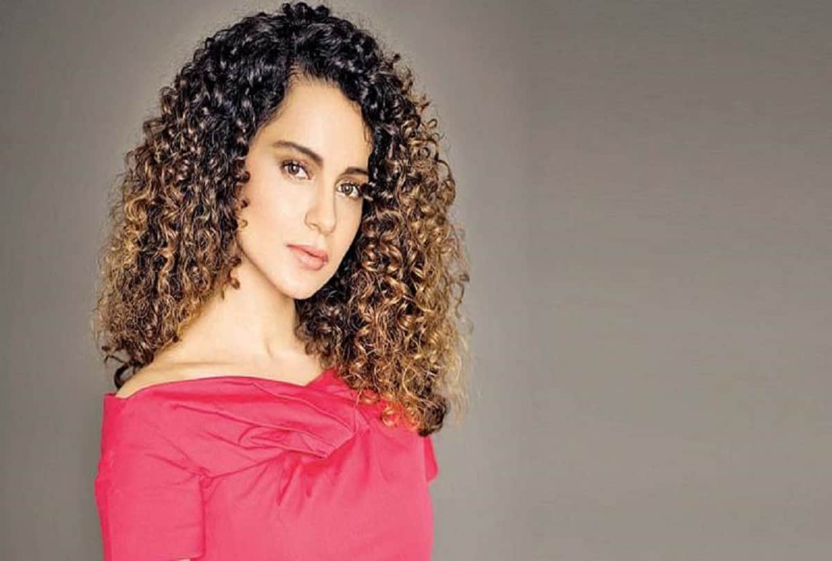 Top bollywood stars who does not know to speak english 