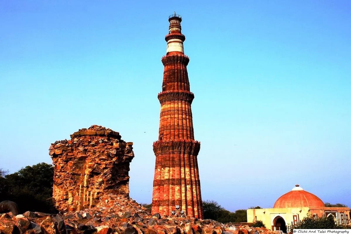 Supreme Court says 'Masjid' to Taj Mahal, Demand for outsider prayer rejects