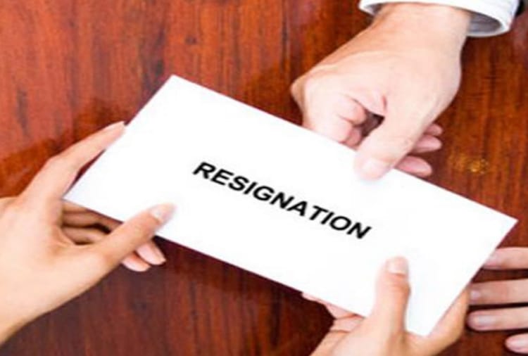 MD of madhyanchal electrical Corporation AP singh resigns