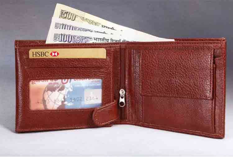 5 things not to carry in purse otherwise always crises of money