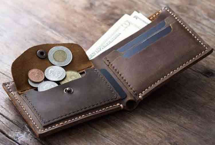5 things not to carry in purse otherwise always crises of money