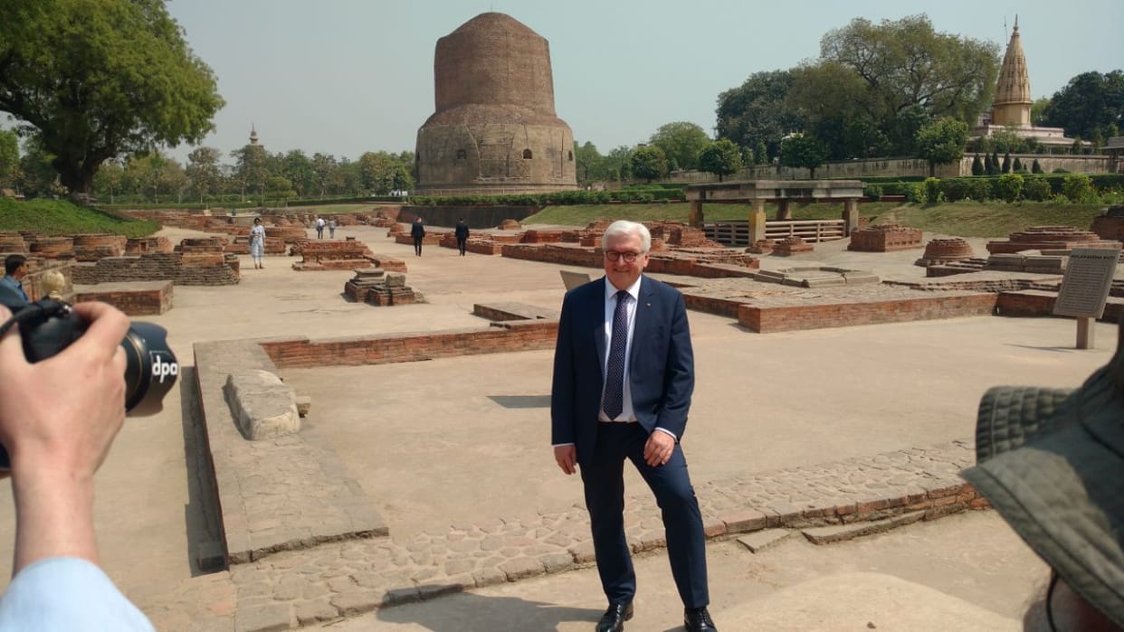 see the photos of german president sarnath visit