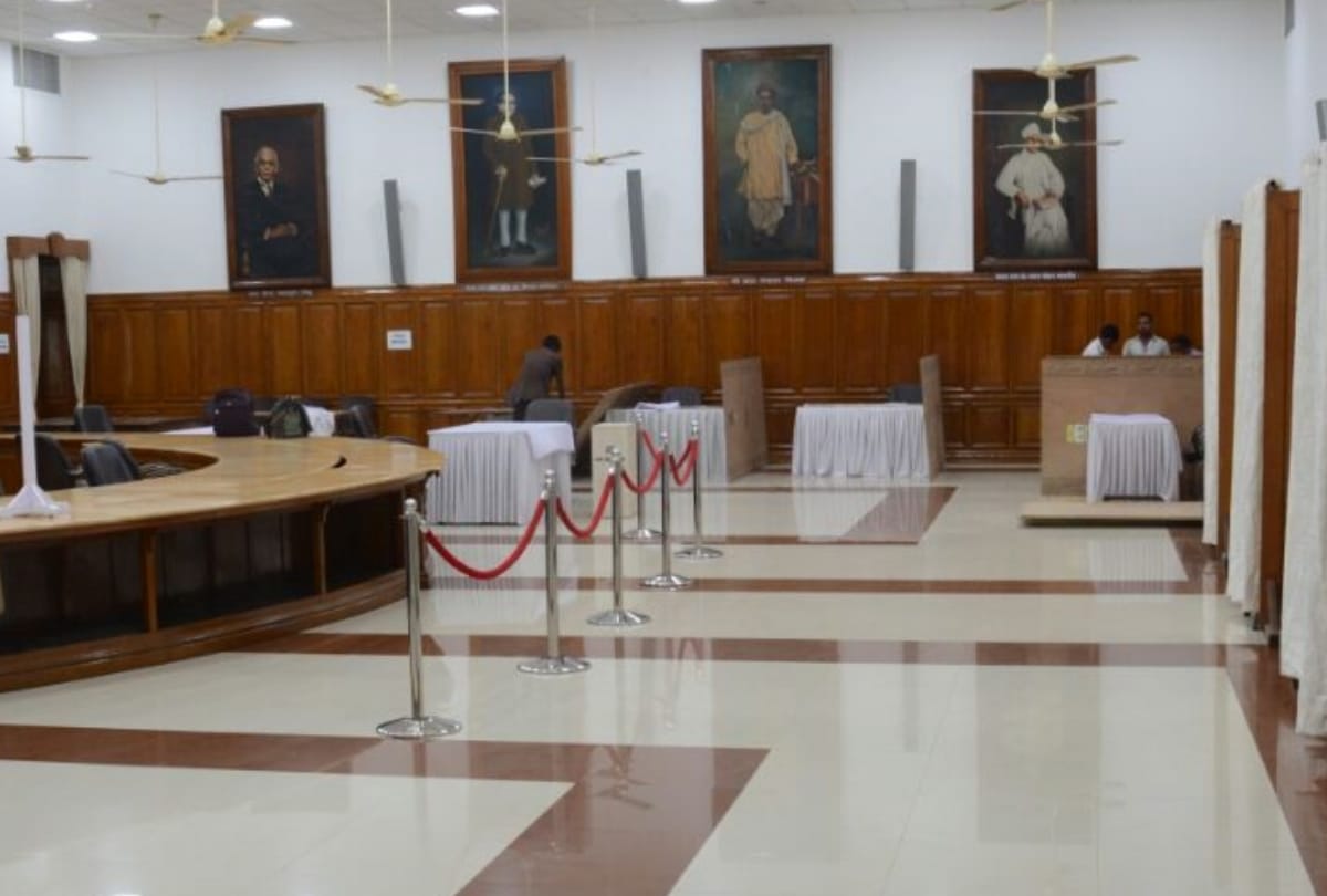 preparation of rajya sabha election in tilak hall of up vidhan sabha