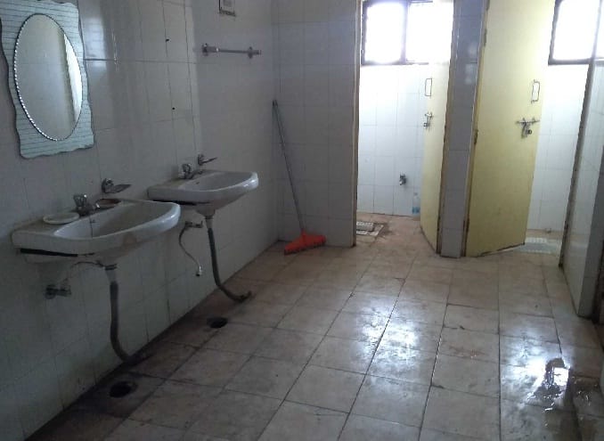 District Hospital is struggling with drinking water problem for a fortnight