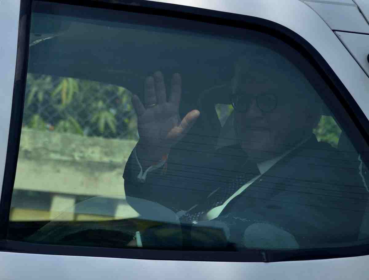 German president had lunch at hotel taj in varanasi