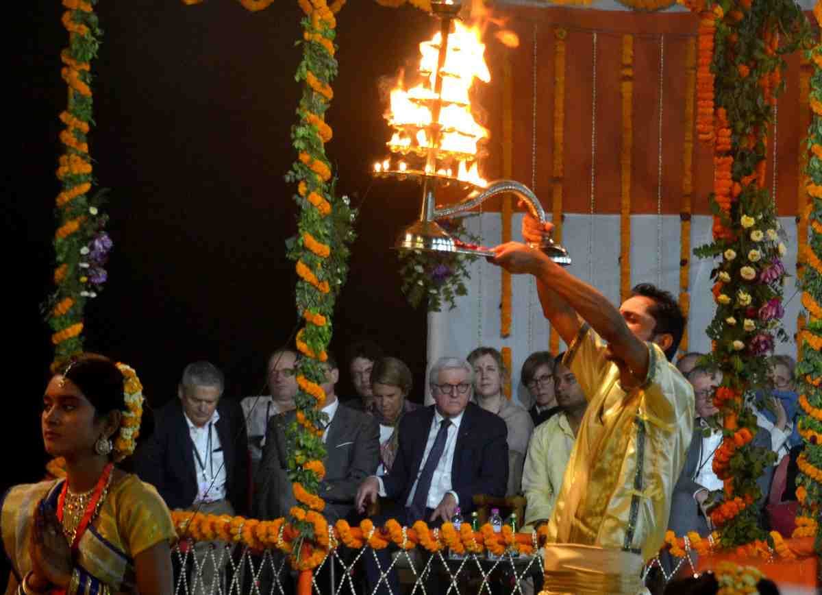German president watch ganga arti and said wow wonderful