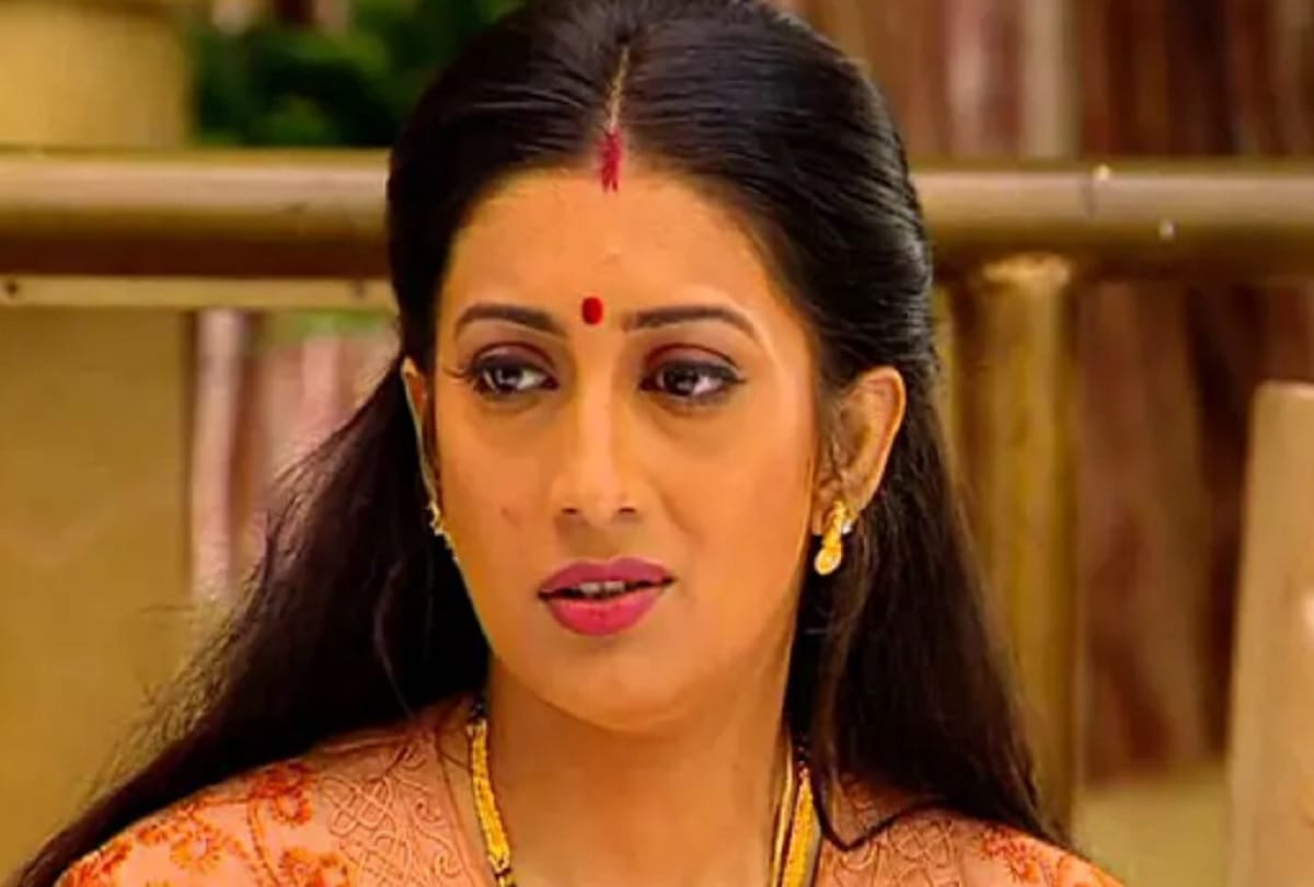 birthday special smriti irani worked as a waiter in restaurant