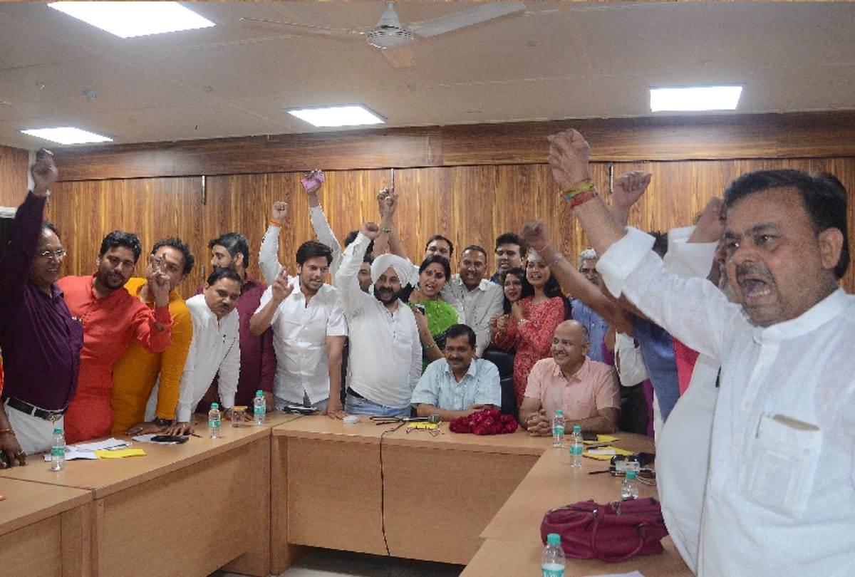 office of profit: delhi high court blamed election commission that they were careless in hearing