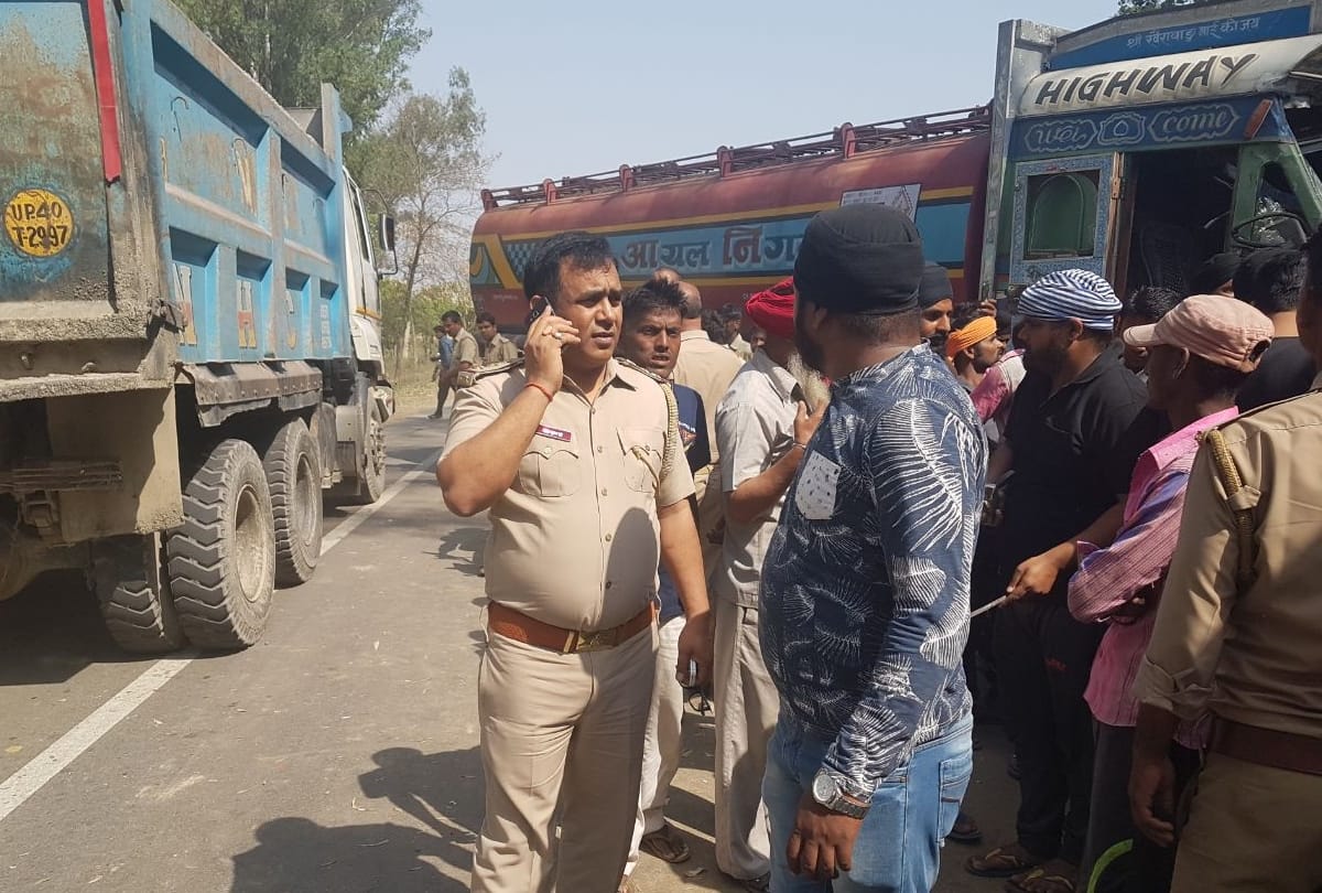 accidents in bahraich, two dead, 32 injured