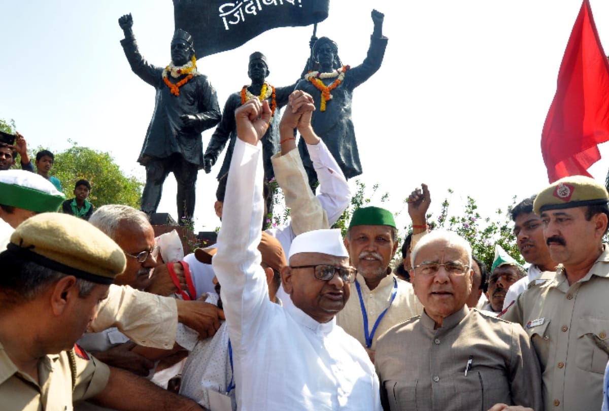 anna hazare hunger strike: health got affected on the first day of the strike