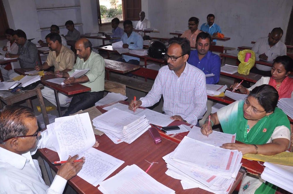 government teachers started copy valuation