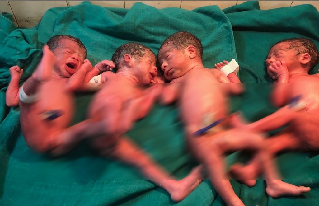 Women give birth four child together in roorkee