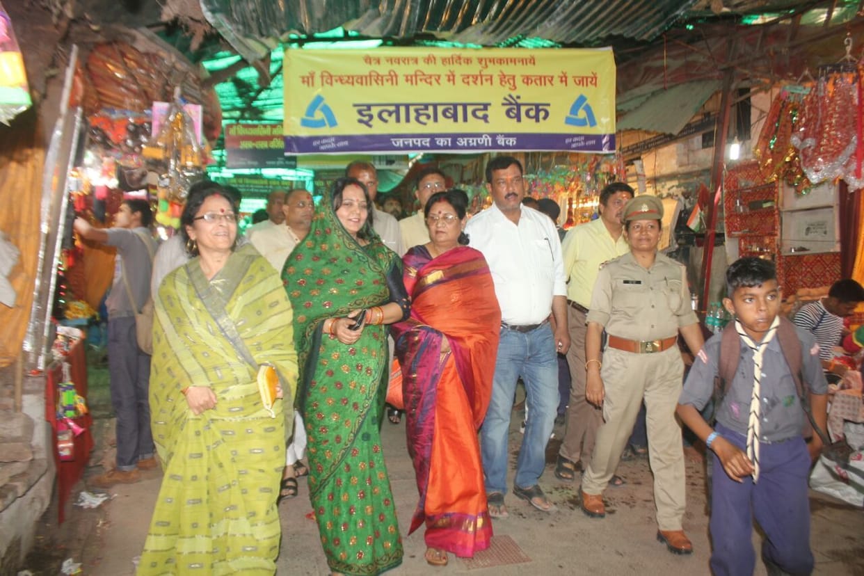 शेरोवाली के दर्शन कर भक्त निहाल