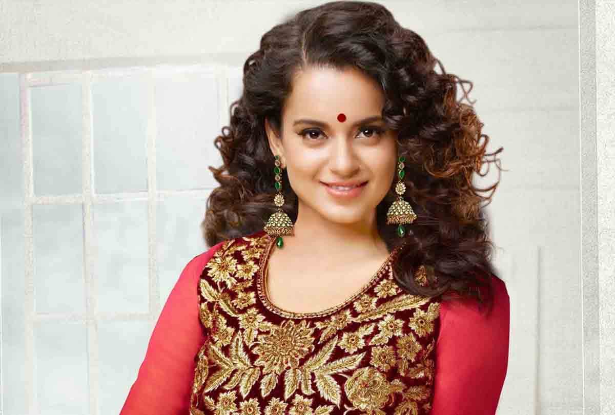 Kangana Ranaut says who gives Sonam Kapoor right to judge me