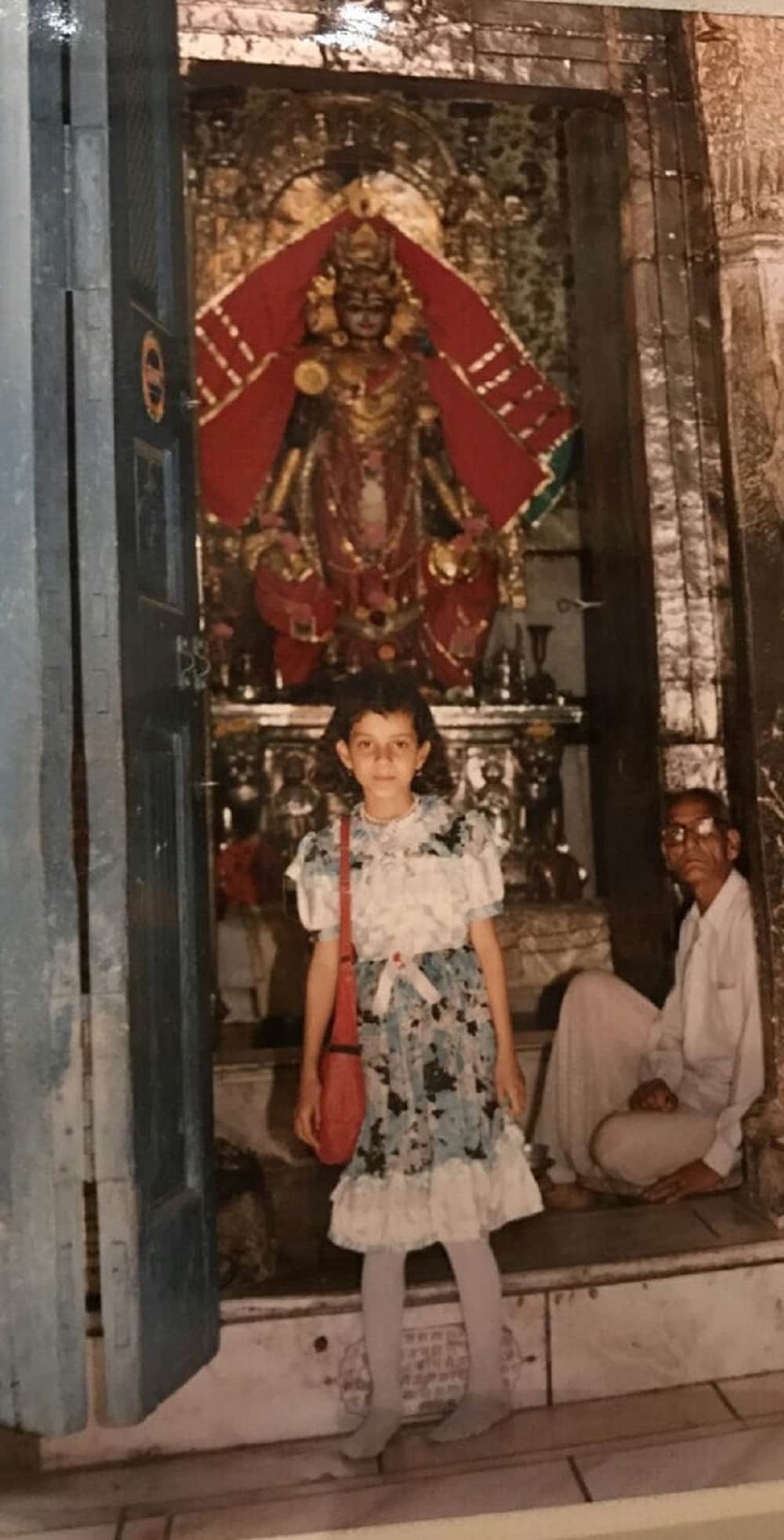 Rare and unseen childhood pictures of Bollywood Queen Kangana Ranaut goes viral on her birthday