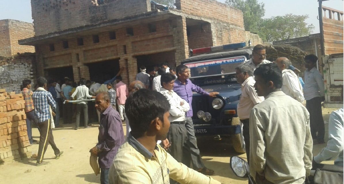 a Couples committed suicide in Fatehpur of uttar pradesh