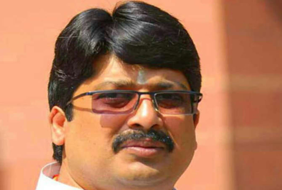 Akhilesh thanked Raja Bhaiya 